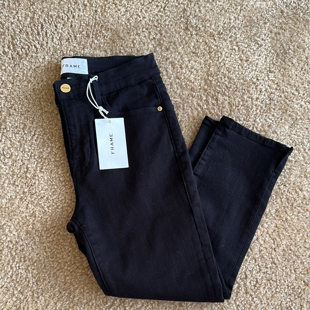 Frame  Capri Denim Black Jeans